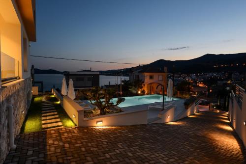 Maravilla Suites - Hôtel - PalaiónTsiflíkion