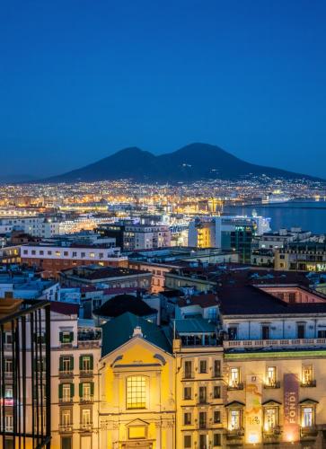 View, Napoli City Center - Appartamenti e Camere in Plebiscito