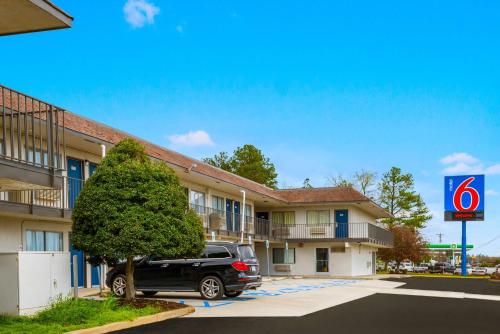 Motel 6-Sandston, VA - Richmond, Va