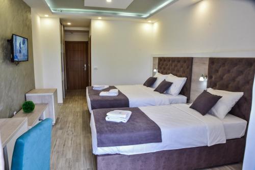 Heaven Lux Ulcinj - image 3