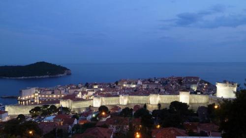 Apartment with amazing view Dubrovnik - Tap to explore photos