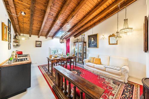 Palazzo Cominelli 2P 23 Apartment by Wonderful Italy