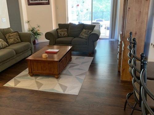 Sandy Ridge 661 - image 8