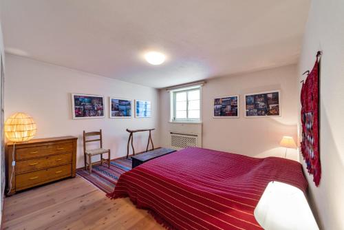 Apartment with Mountain View image 5