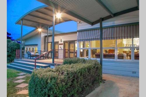 B&B Corowa - Victoria House- Great location - Bed and Breakfast Corowa