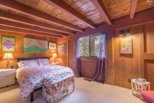Harley by AvantStay - Vintage Squaw Valley Home Perched Under The Tram! - image 5