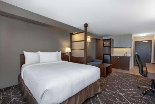 Microtel Inn & Suites by Wyndham Portage La Prairie