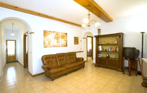  Cheap Apartment in The Old Village in Colle di Val d’Elsa