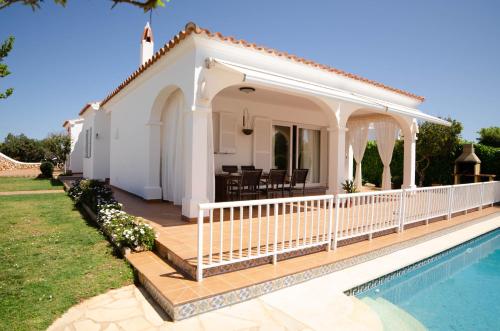 VILLA ANA ARENAL D'en CASTELL