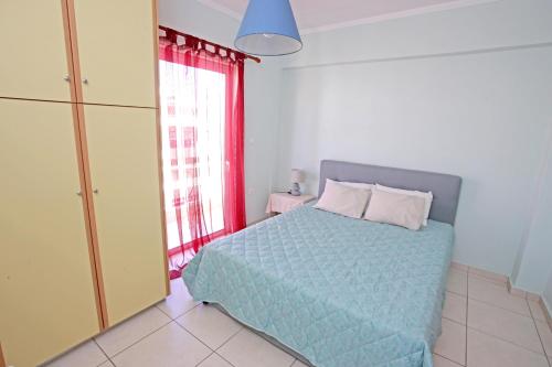  Apartment near the sea and the Athens airport , Artemida in Artemida