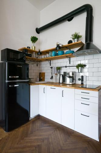 Discover Krakow Apartments - 3 Rakowicka St - Amazing Loft near Main Station - Netflix 3