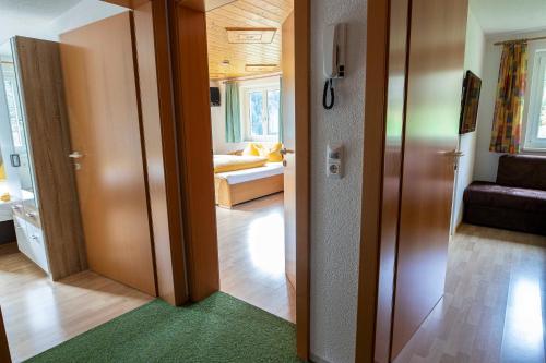 Hotel Lucia - image 2