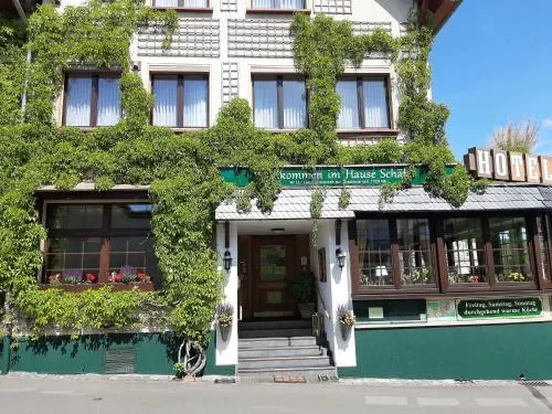 Garni-Hotel-Schäfer in Schuld, Deutschland