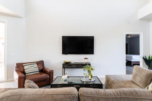 N 75th St #202 - Ivory II