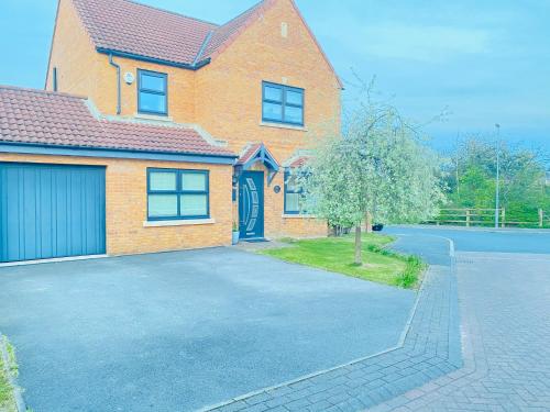 Calvary Hill - 4 Bed Holiday Home Large Garden, BBQ gîte à louer Darfield