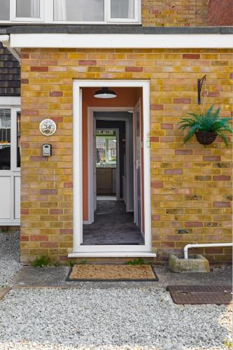 Perfect for Contractors - Canterbury - Free parking - Ultra WiFi