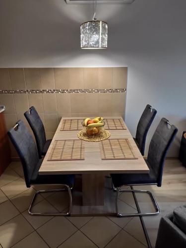 Holiday Apartman - image 2