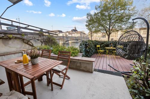 True Basel - Zentral I Terrasse mit Rheinblick, Bâle (photo 3)