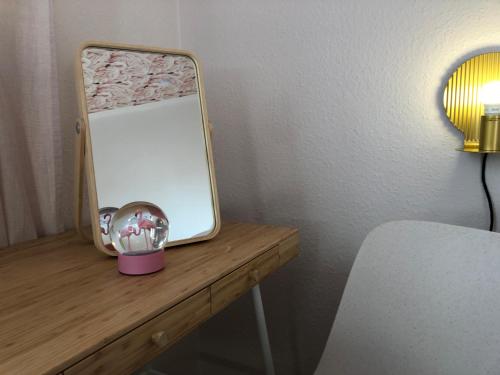 Altstadt Nähe 7 Min Fußweg über Alte Maibrücke zu Pension mit Balkon & Garten, ideal for long stay, relocation Altstadt Nähe 7 Min Fußweg über Alte Maibrücke zu Pension mit Balkon & Garten, ideal for long stay, relocation