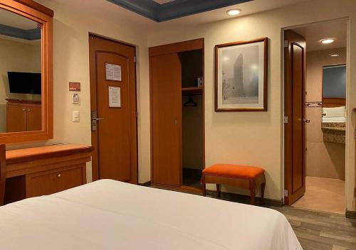Hotel San Diego – Mexico City, CT