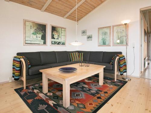 Four-Bedroom Holiday home in Blokhus 2 - image 4