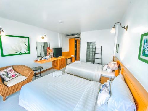 Nern Chalet Beachfront Hotel Room Type - Superior Room with Balcony