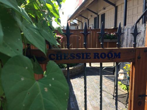 Chessie Room in Huntington, USA