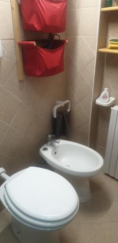 Bathroom, Casa Alessandro in Pacentro