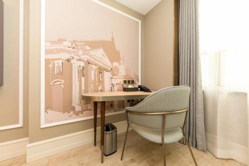 Superior King Room room in Mercure Xian City Centre