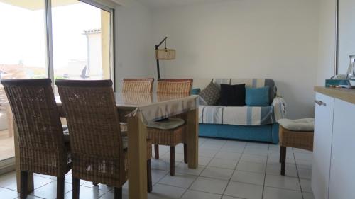 מתקני המלון, Sol-y-Days Mayflower, appartements climatisés résidence avec piscine proche centre (Sol-y-Days Mayflower, appartements climatises residence avec piscine proche centre) in לה גראו-דו-רוי