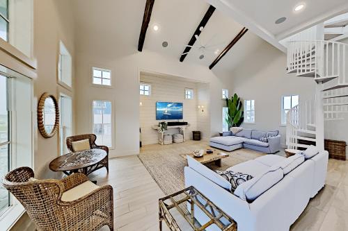 Sunny Daze - Stunning Palmilla Beach Home & Pool home - image 2