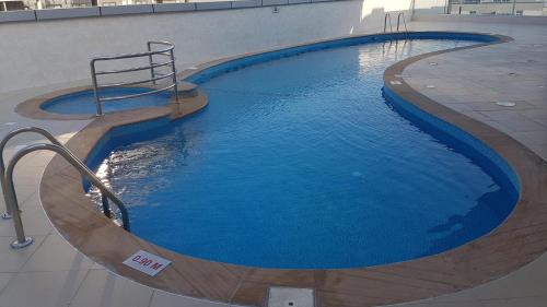Gentle Studio in Uniestate Sports Tower Dubai Sports City by Deluxe Holiday Homes, Dubai (photo 6)