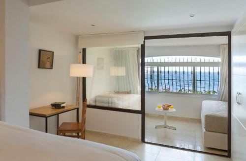 Hotel Costa Brava - image 11