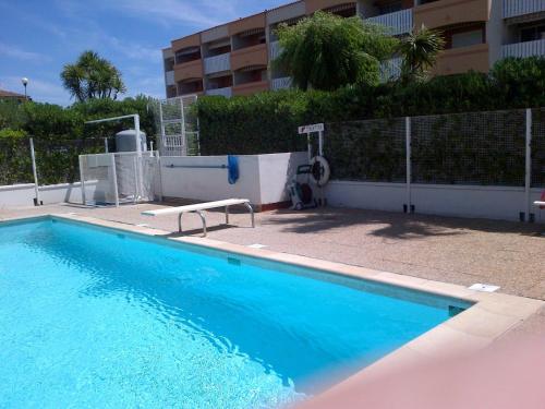 Appartement 4 personnes 5mn plage Piscine wifi parking - Location saisonnière - La Seyne-sur-Mer