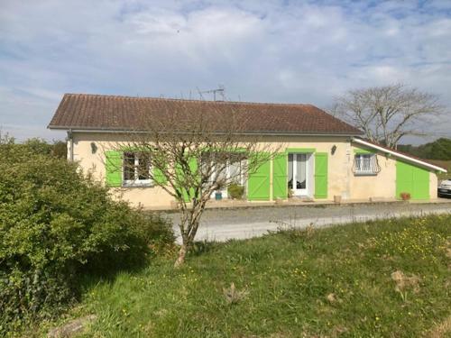 HINX - MAISON DE CAMPAGNE gîte à louer Hinx