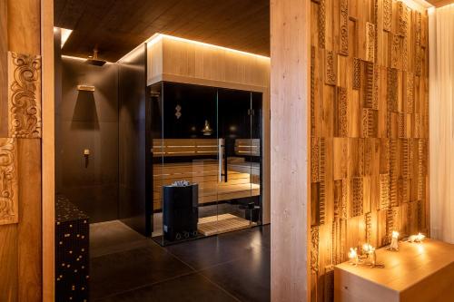 296470292 Boutique Hotel Sunrose 7 - Gourmet & SPA