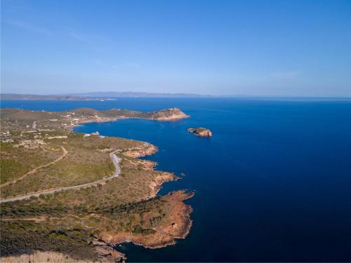 Sounio Black Villa