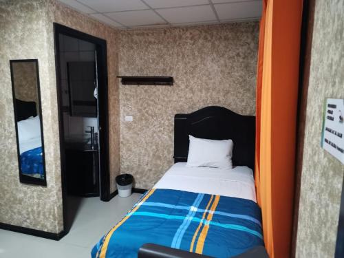 Hotel Palmera Real Hot Springs