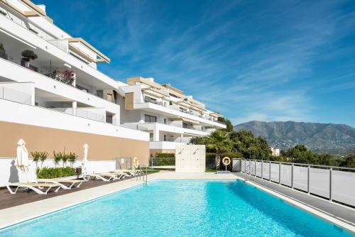New Luxury 3BR Frontline La Cala Golf with BBQ