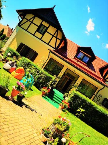 Penzión Pod orechom (Penzion Pod orechom) in 班斯卡比斯特里察市中心