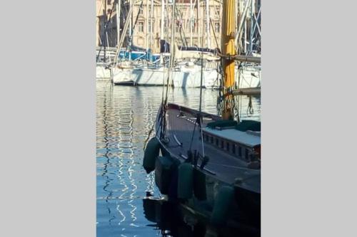 Charmante Escale au Cœur du Panier près Vieux Port, Marseille (photo 8)