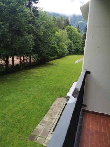 Garden, Ferienwohnung Karnten Luise direkt am Ossiacher See in St. Andra