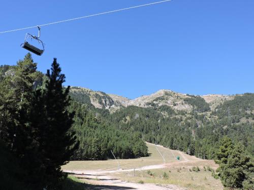 Alberg La Molina Xanascat - image 11