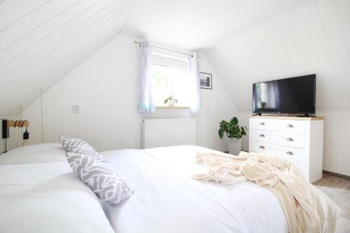Two-Bedroom Suite room in Pension Adel