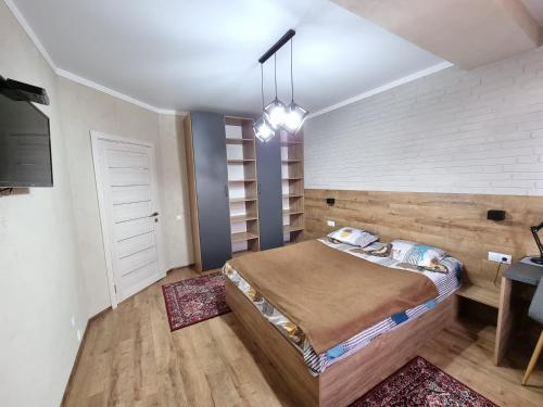 Rent Apartmens 2-Rooms Romana street - image 12