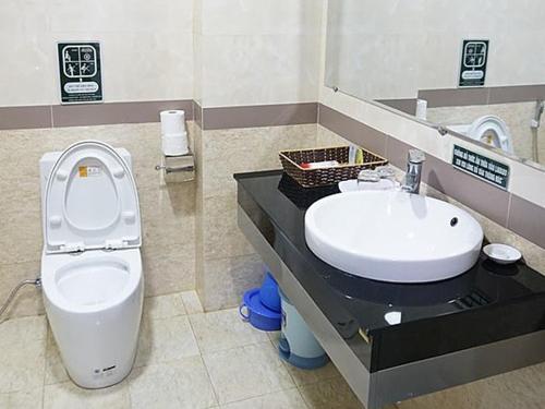 Hotel Phuong Anh photo