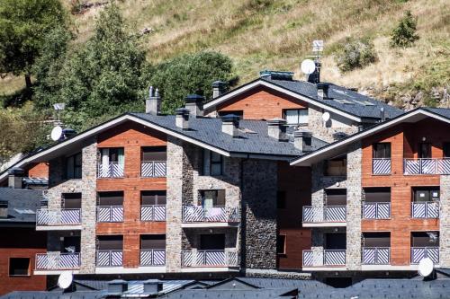 DUPLEX FRENTE A PISTAS in El Tarter