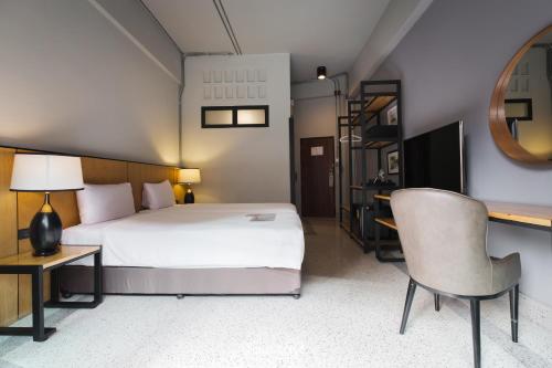 W22 Bangkok China Town Hotel