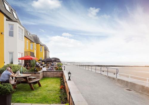 The Beaches Hotel, , North Wales