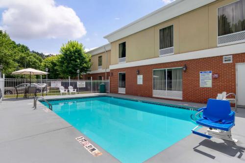 Quality Inn & Suites Decatur - Atlanta East